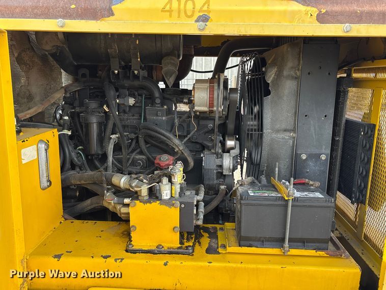 image for item EC8035 2011 GEFFS 1-MS20038KO-24 broom