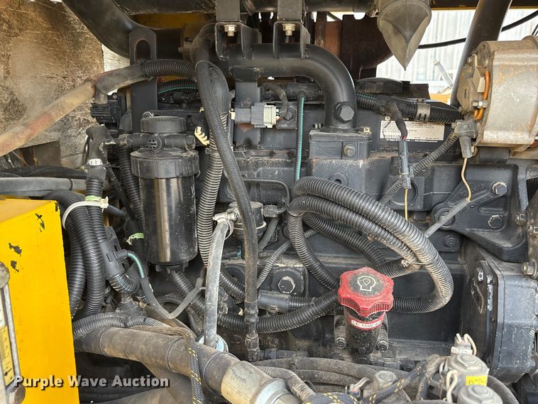 image for item EC8035 2011 GEFFS 1-MS20038KO-24 broom