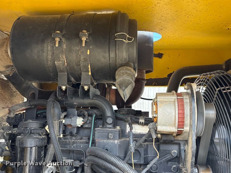 image for item EC8035 2011 GEFFS 1-MS20038KO-24 broom