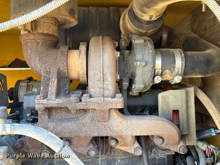 image for item EC8035 2011 GEFFS 1-MS20038KO-24 broom