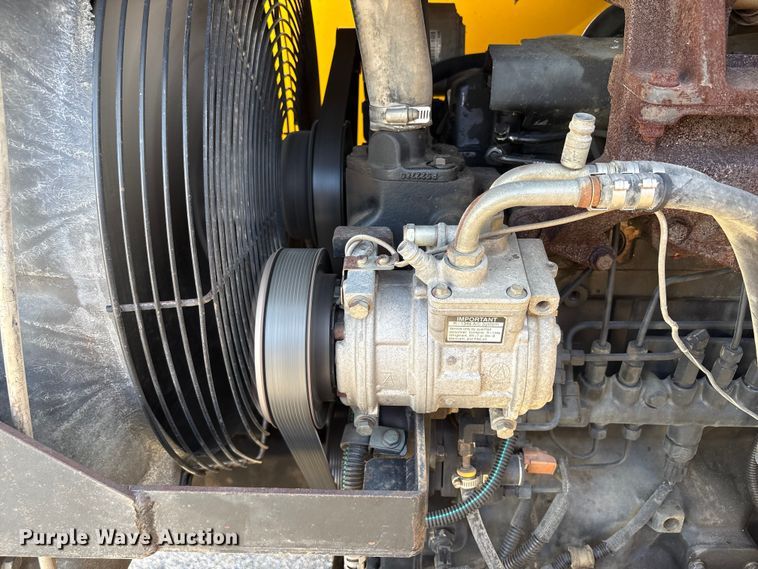 image for item EC8036 2011 GEFFS 1-MS20038KO-25 broom