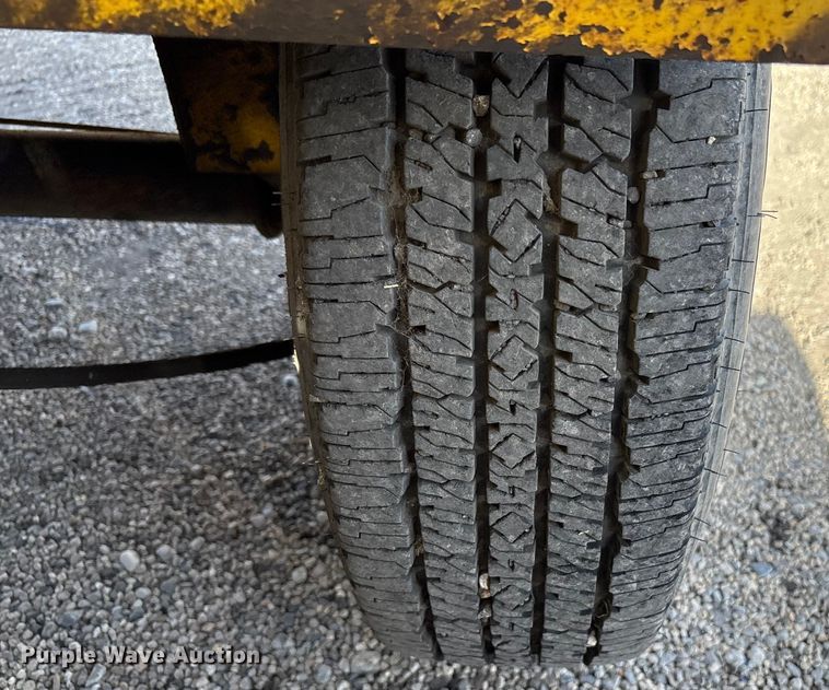 image for item EC8036 2011 GEFFS 1-MS20038KO-25 broom