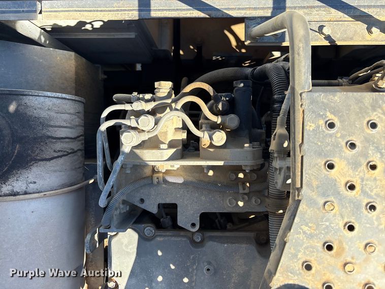 image for item EC8078 2007 Link-Belt 460 LX excavator