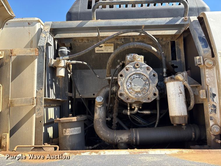 image for item EC8078 2007 Link-Belt 460 LX excavator