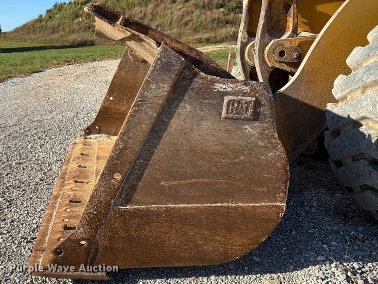 image for item ED2248 1996 Caterpillar 980G wheel loader