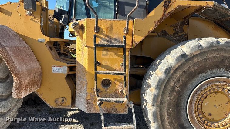 image for item ED2248 1996 Caterpillar 980G wheel loader