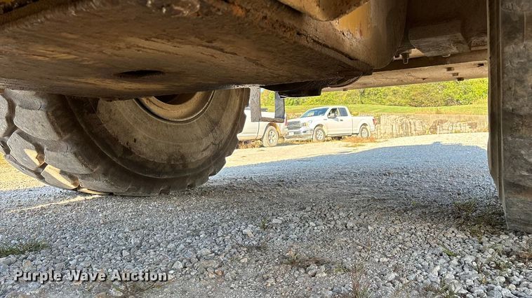 image for item ED2248 1996 Caterpillar 980G wheel loader