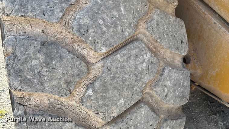 image for item ED2248 1996 Caterpillar 980G wheel loader