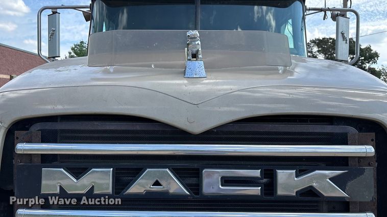 image for item ED2264 2007 Mack CTP dump truck