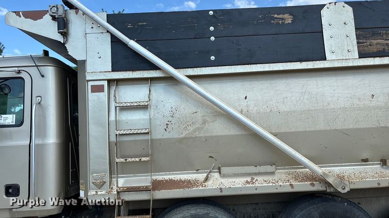 image for item ED2264 2007 Mack CTP dump truck