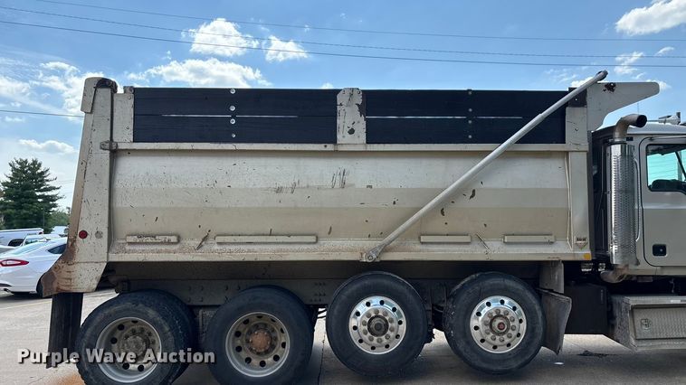 image for item ED2264 2007 Mack CTP dump truck