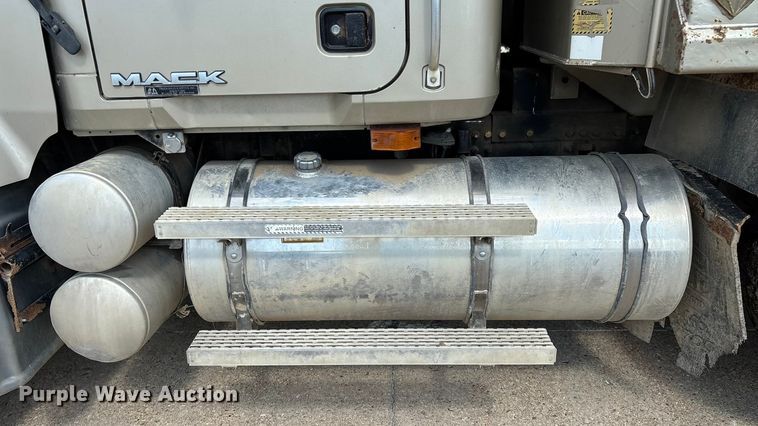 image for item ED2264 2007 Mack CTP dump truck