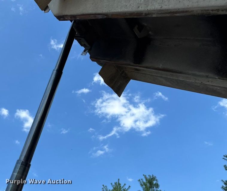 image for item ED2264 2007 Mack CTP dump truck