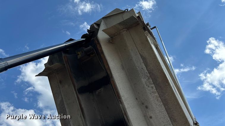 image for item ED2264 2007 Mack CTP dump truck