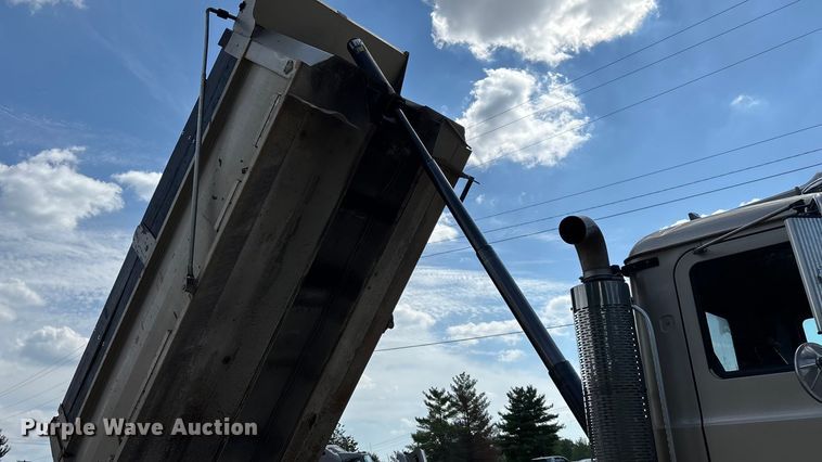 image for item ED2264 2007 Mack CTP dump truck