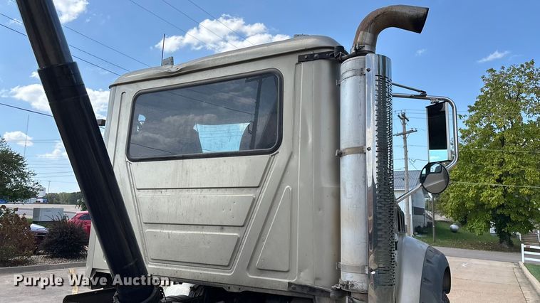 image for item ED2264 2007 Mack CTP dump truck