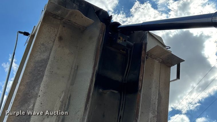 image for item ED2264 2007 Mack CTP dump truck