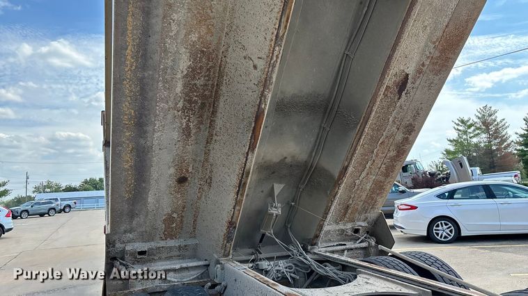 image for item ED2264 2007 Mack CTP dump truck