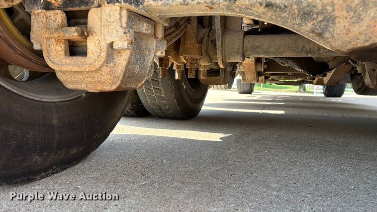 image for item ED2264 2007 Mack CTP dump truck