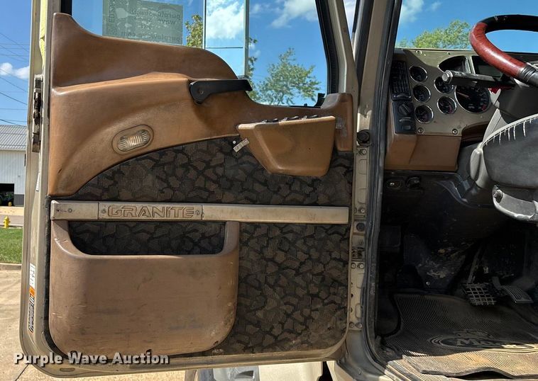 image for item ED2264 2007 Mack CTP dump truck