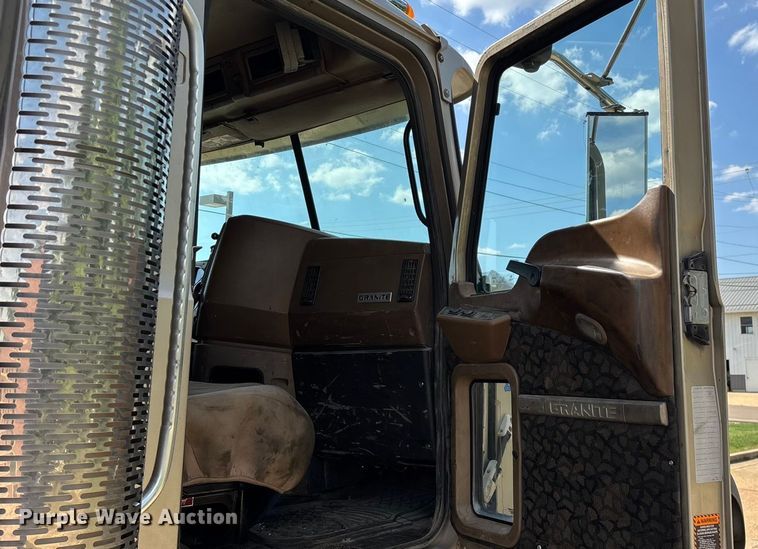 image for item ED2264 2007 Mack CTP dump truck