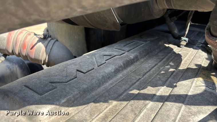 image for item ED2264 2007 Mack CTP dump truck