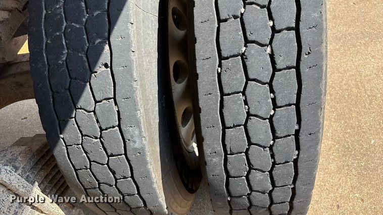 image for item ED2264 2007 Mack CTP dump truck