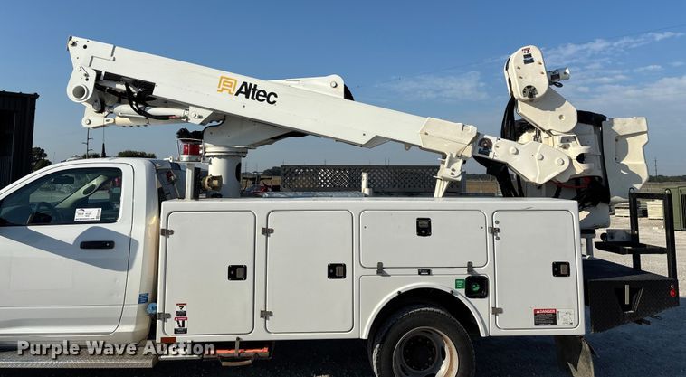 image for item ED2265 2015 RAM 5500 bucket truck