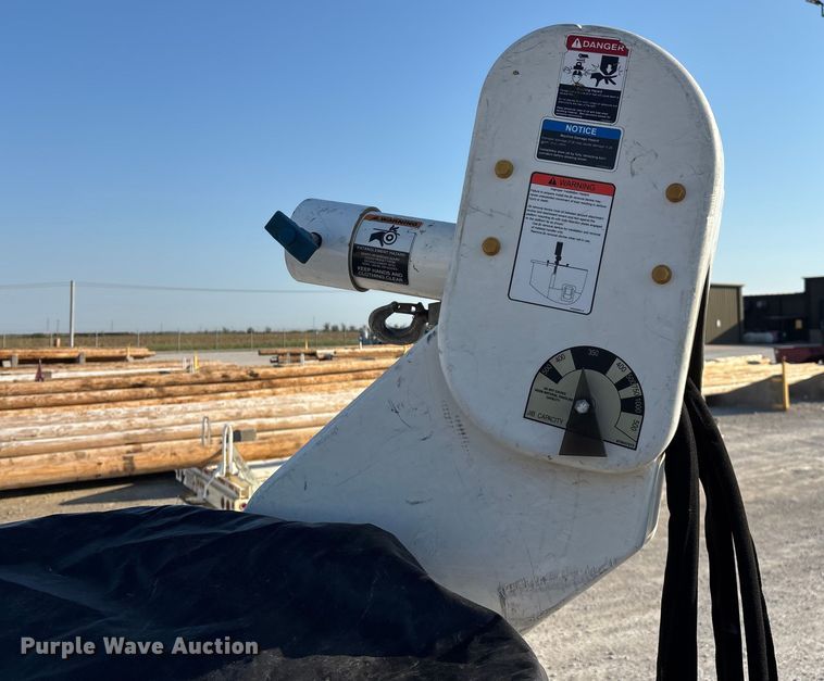 image for item ED2265 2015 RAM 5500 bucket truck