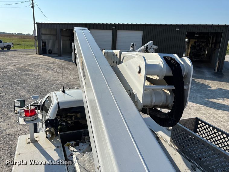 image for item ED2265 2015 RAM 5500 bucket truck