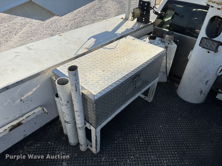 image for item ED2265 2015 RAM 5500 bucket truck