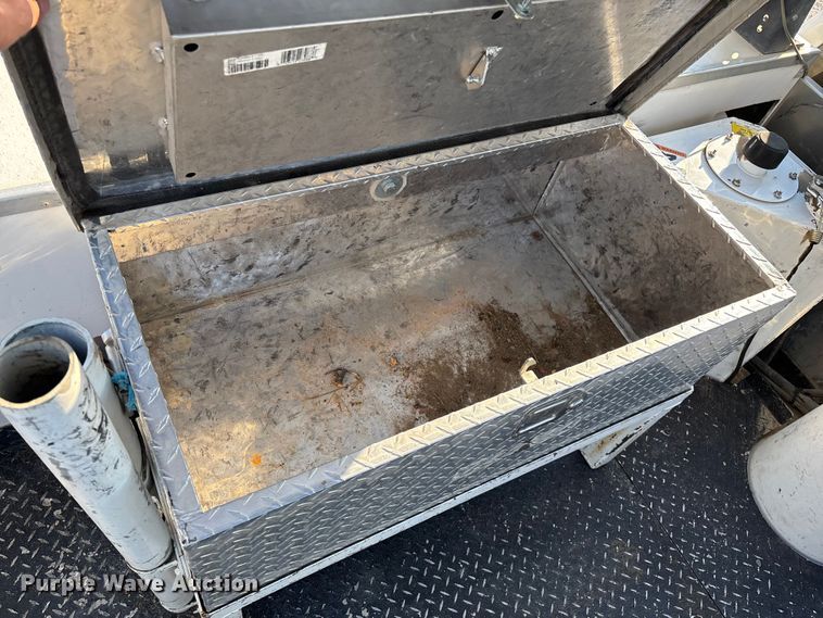 image for item ED2265 2015 RAM 5500 bucket truck