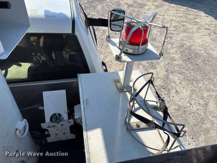 image for item ED2265 2015 RAM 5500 bucket truck