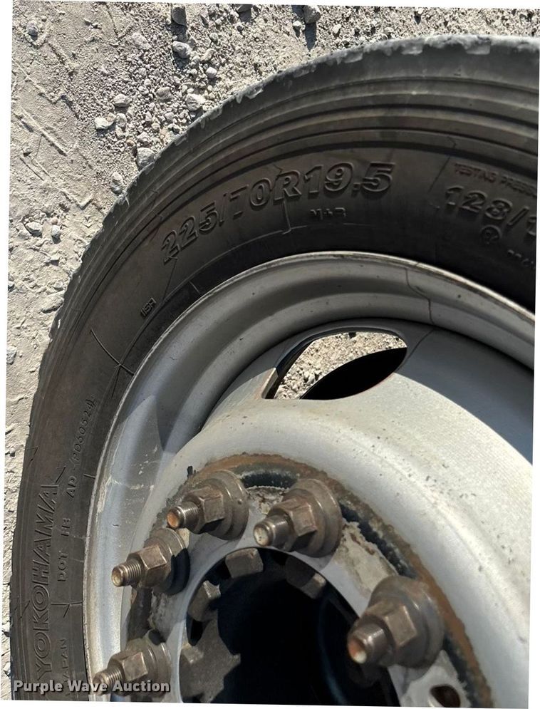 image for item ED2265 2015 RAM 5500 bucket truck