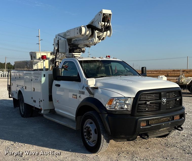 image for item ED2266 2012 Dodge Ram 5500 bucket truck