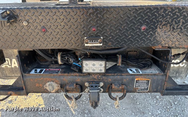 image for item ED2266 2012 Dodge Ram 5500 bucket truck