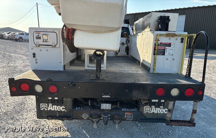 image for item ED2266 2012 Dodge Ram 5500 bucket truck