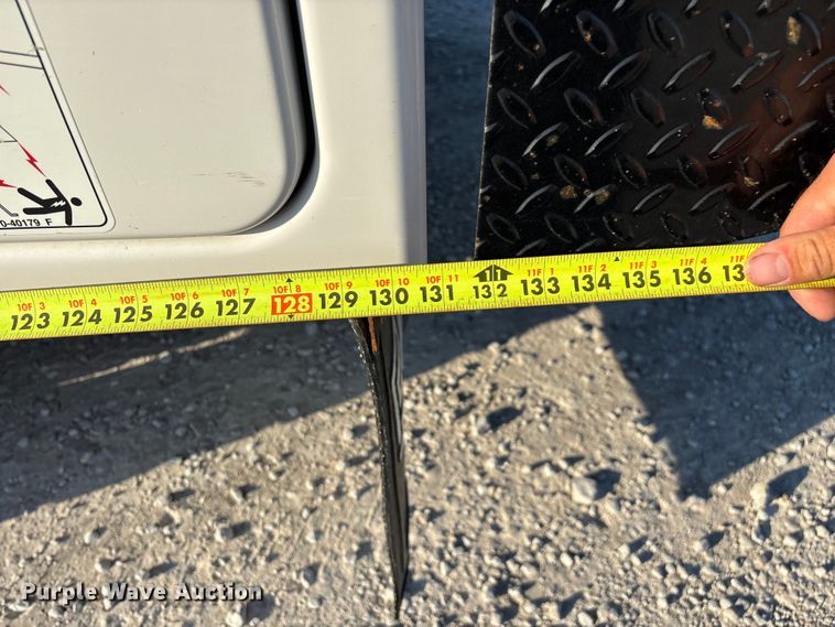 image for item ED2266 2012 Dodge Ram 5500 bucket truck