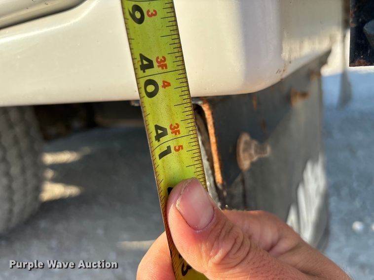 image for item ED2266 2012 Dodge Ram 5500 bucket truck