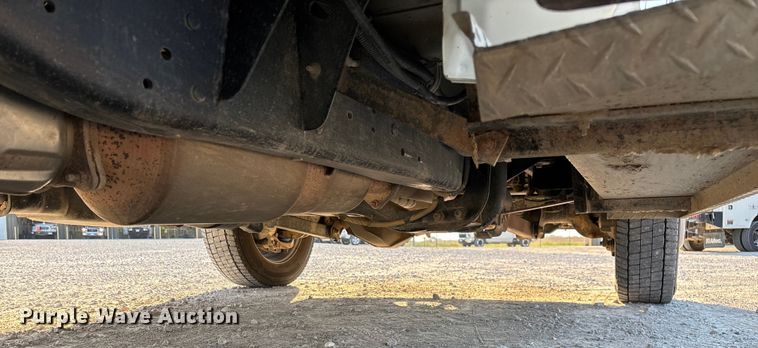 image for item ED2266 2012 Dodge Ram 5500 bucket truck