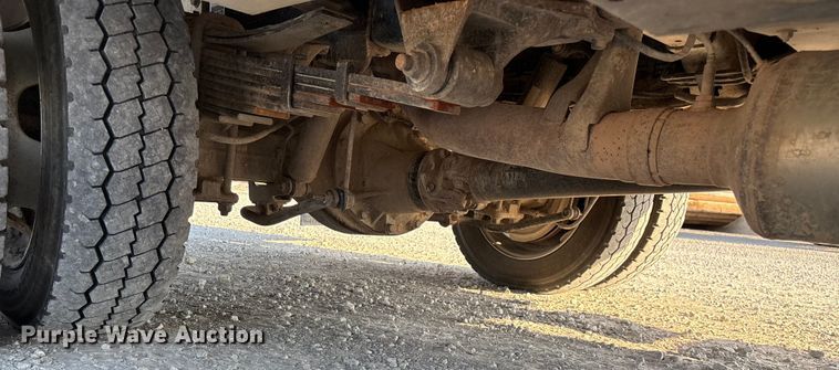 image for item ED2266 2012 Dodge Ram 5500 bucket truck