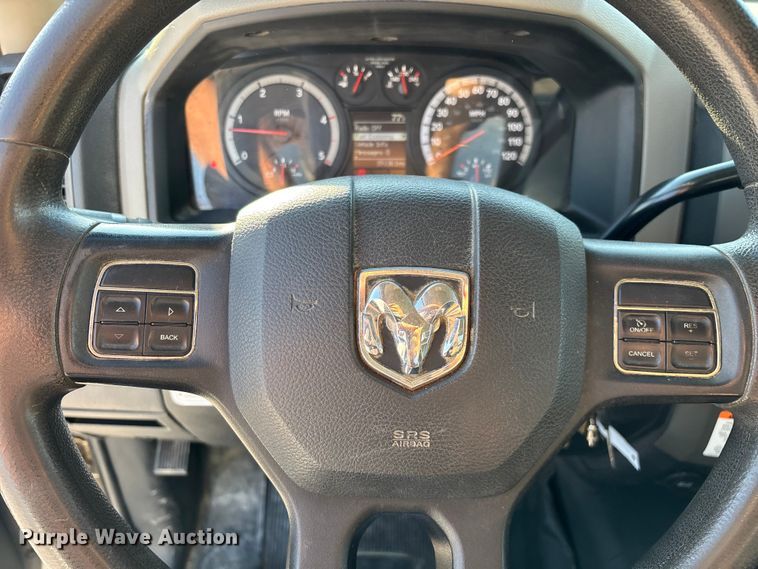 image for item ED2266 2012 Dodge Ram 5500 bucket truck