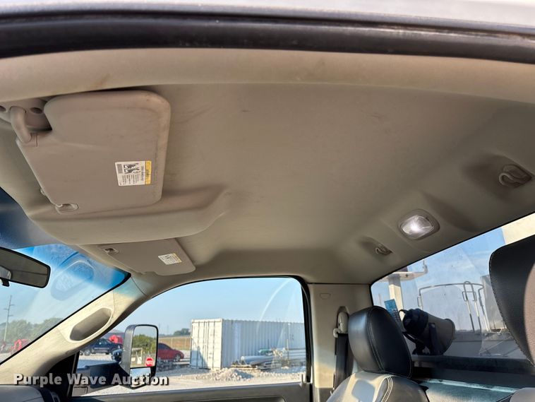 image for item ED2266 2012 Dodge Ram 5500 bucket truck