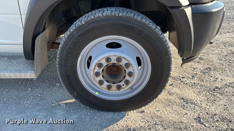 image for item ED2266 2012 Dodge Ram 5500 bucket truck