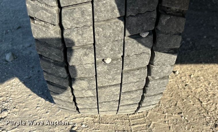 image for item ED2266 2012 Dodge Ram 5500 bucket truck