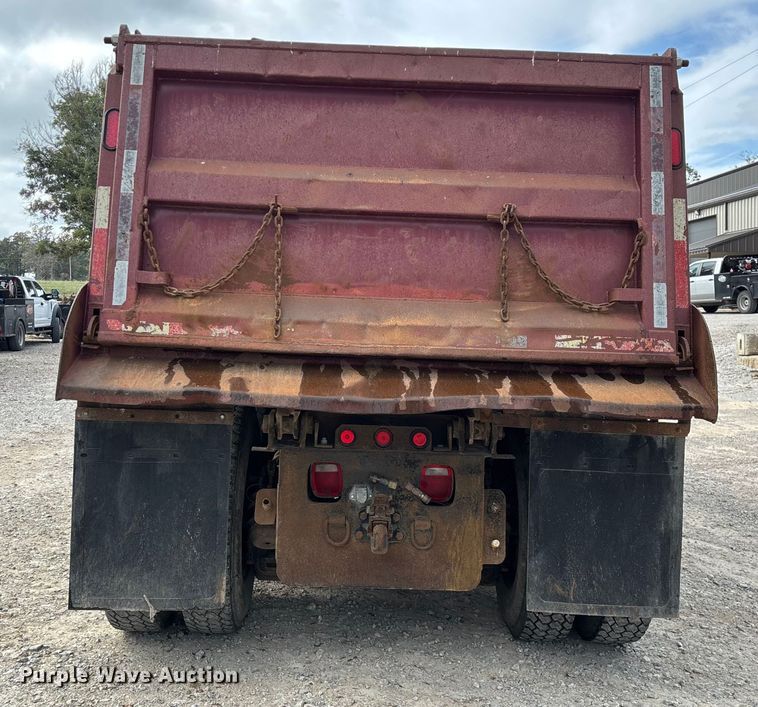 image for item ED2274 2008 Mack Granite dump truck