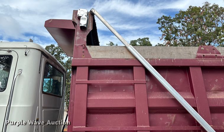 image for item ED2274 2008 Mack Granite dump truck