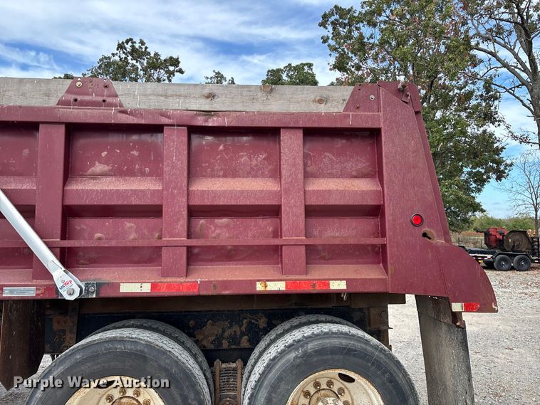 image for item ED2274 2008 Mack Granite dump truck