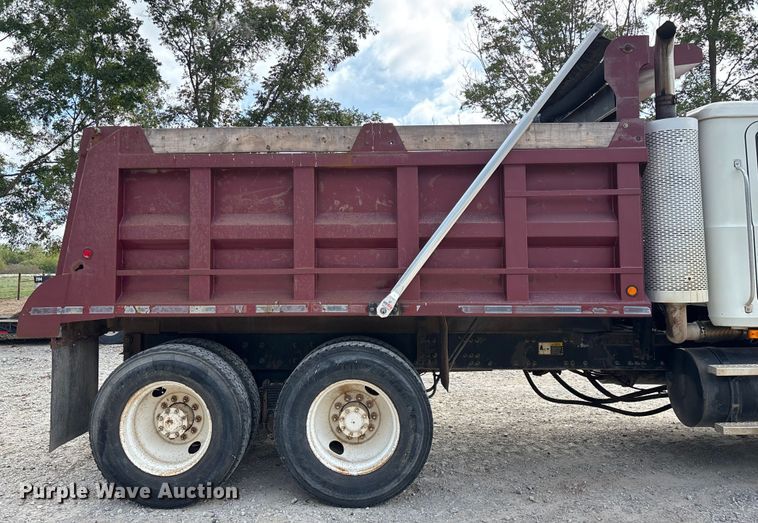 image for item ED2274 2008 Mack Granite dump truck