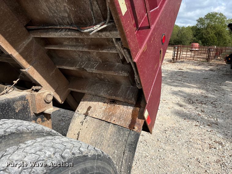 image for item ED2274 2008 Mack Granite dump truck